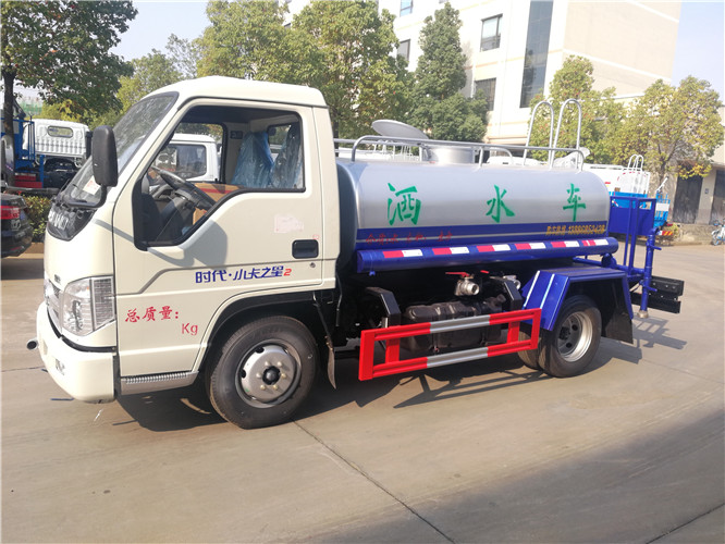 福田時(shí)代|2方灑水車(chē)(2方 藍(lán)牌)