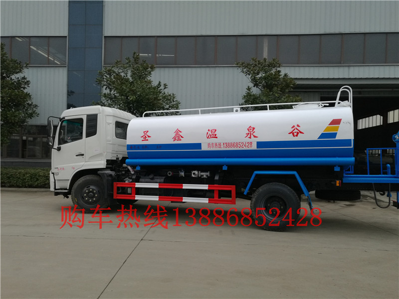 湖北盈通汽車山東綠化福田抑塵車