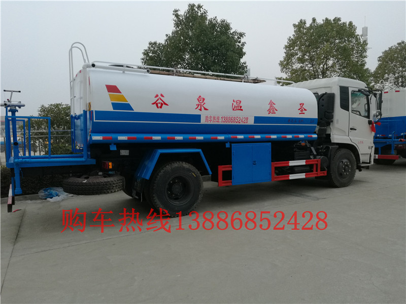 湖北盈通汽車福瑞卡洗掃車